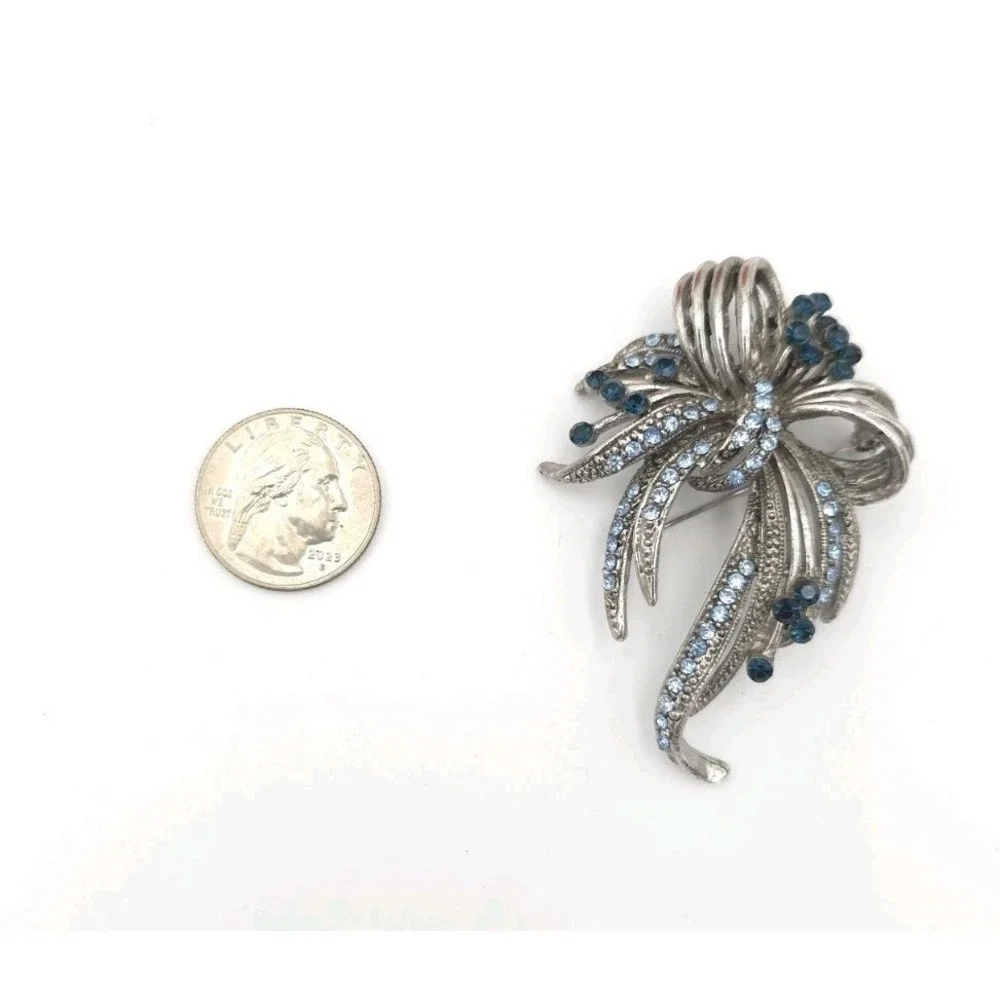 Silver Tone Brooch Blue Rhinestones Bow‎ Ribbon